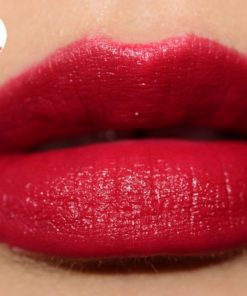 son-Tom-Ford-19-on-lip